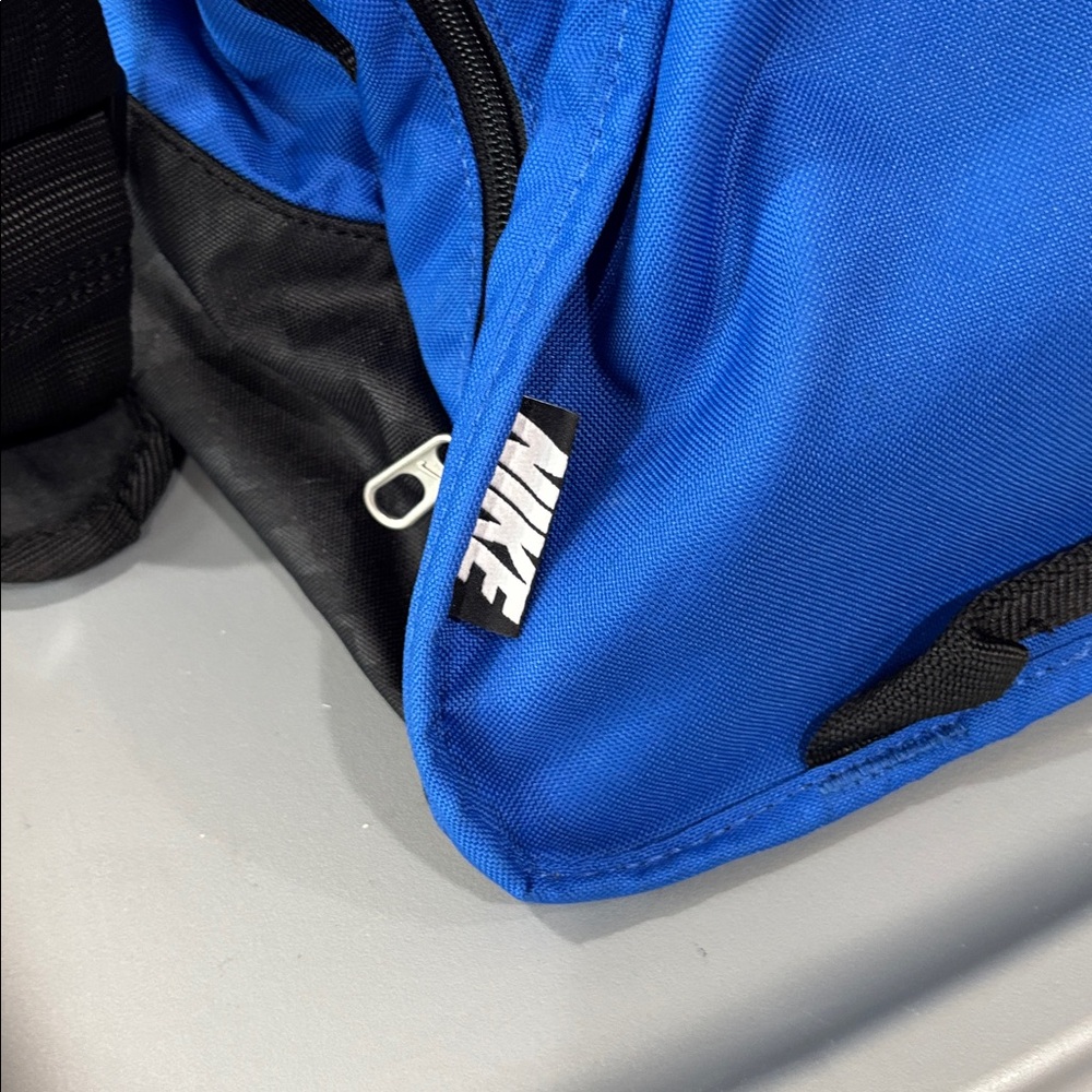 Nike Men's Blue and Black Duffel Bag - Picture 3 of 7